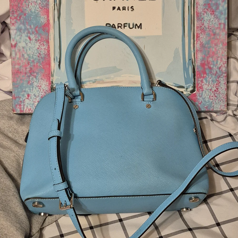 Michael Kors Cindy Large Dome Sachel/ Crossbody Turquoise Women's Bag - Picture 6 of 13